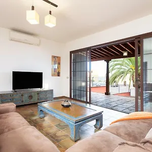villa-santa-rosa-tenerife.in-canary-islands.com/